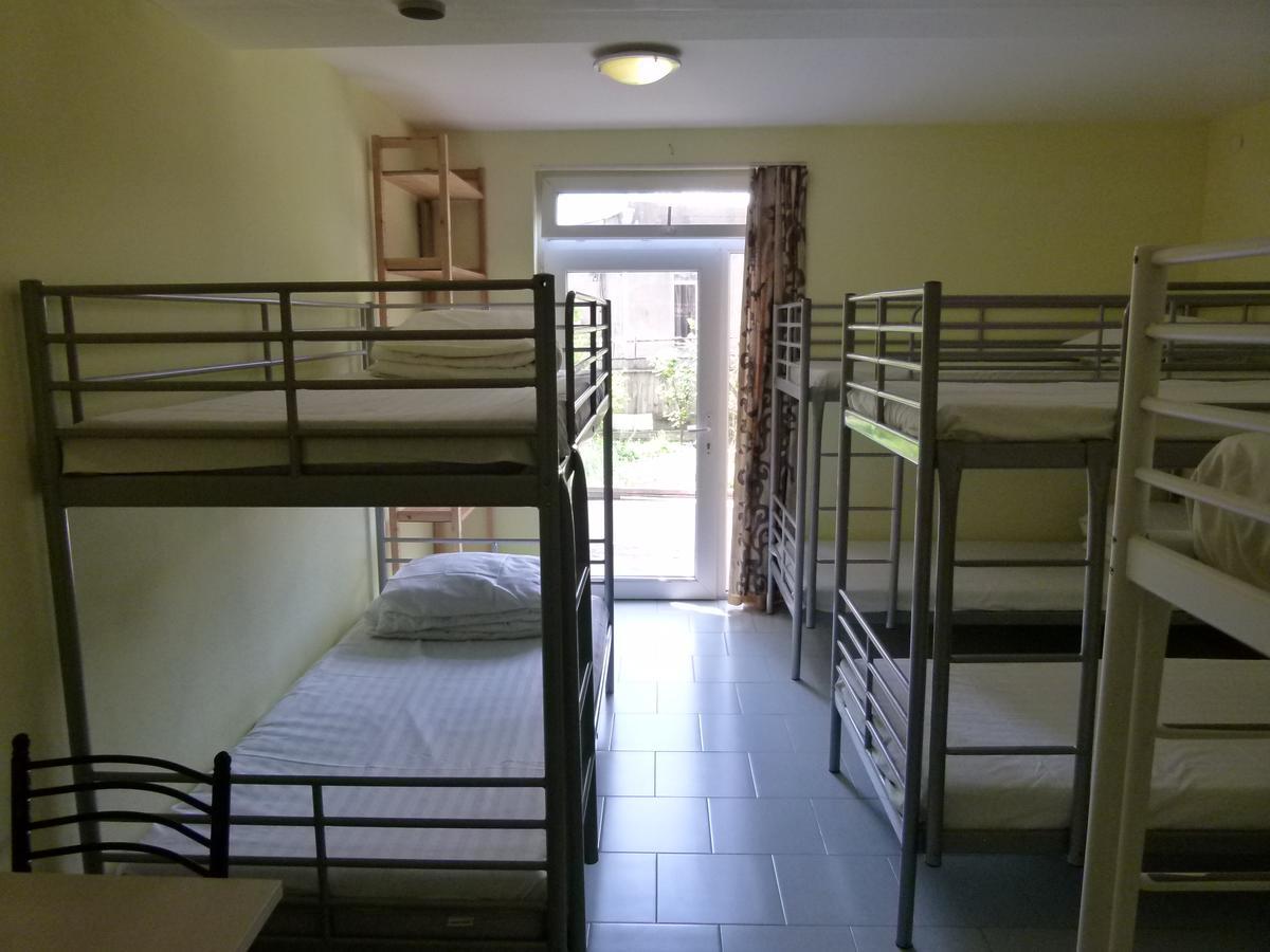 Why Me Eco-Friendly Hostel Tiflis Exterior foto